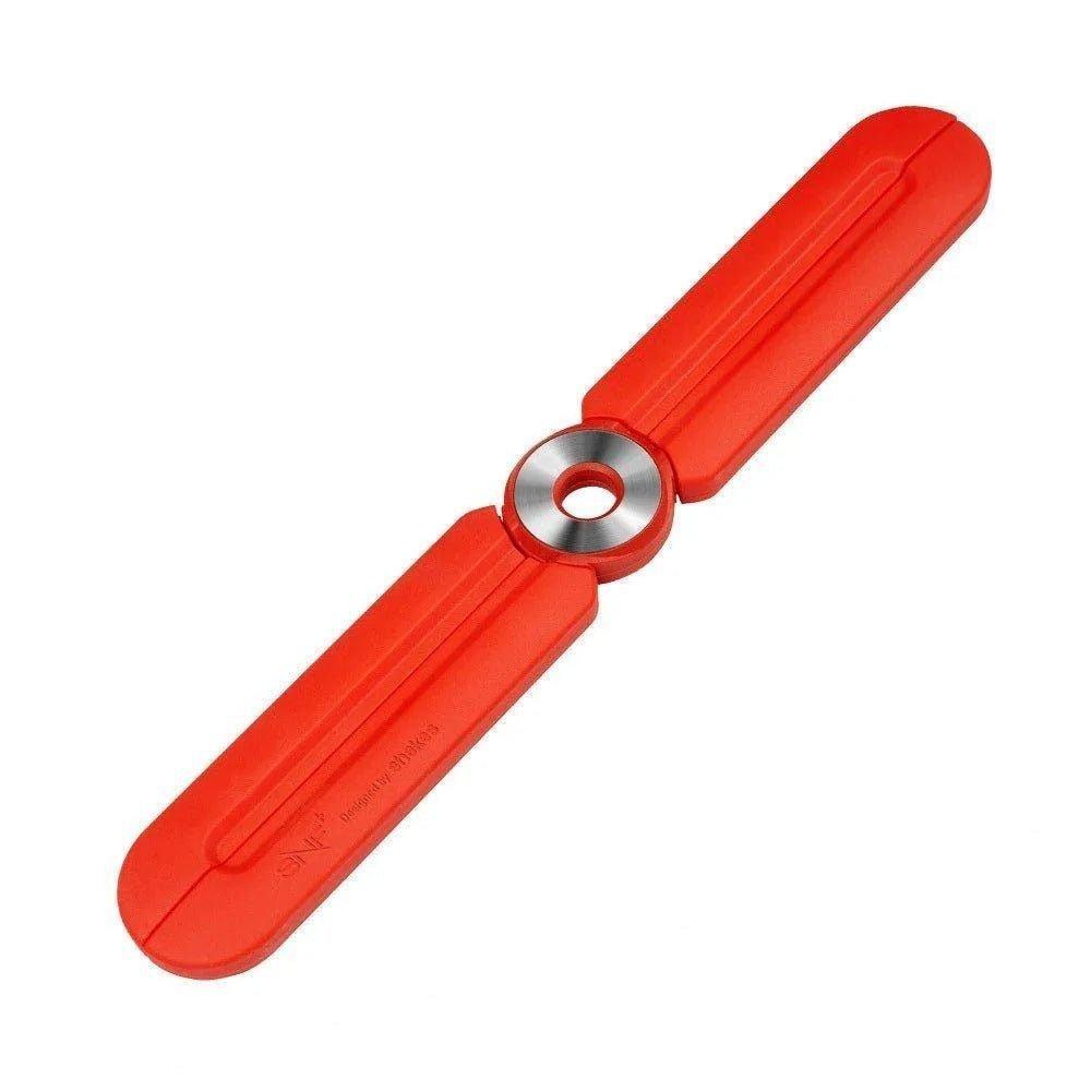 Spyker Trivet - Red - SNF Schneidteufel GlobalSpyker Trivet - RedSNFSNF Schneidteufel GlobalSNF Schneidteufel GlobalTrivet
